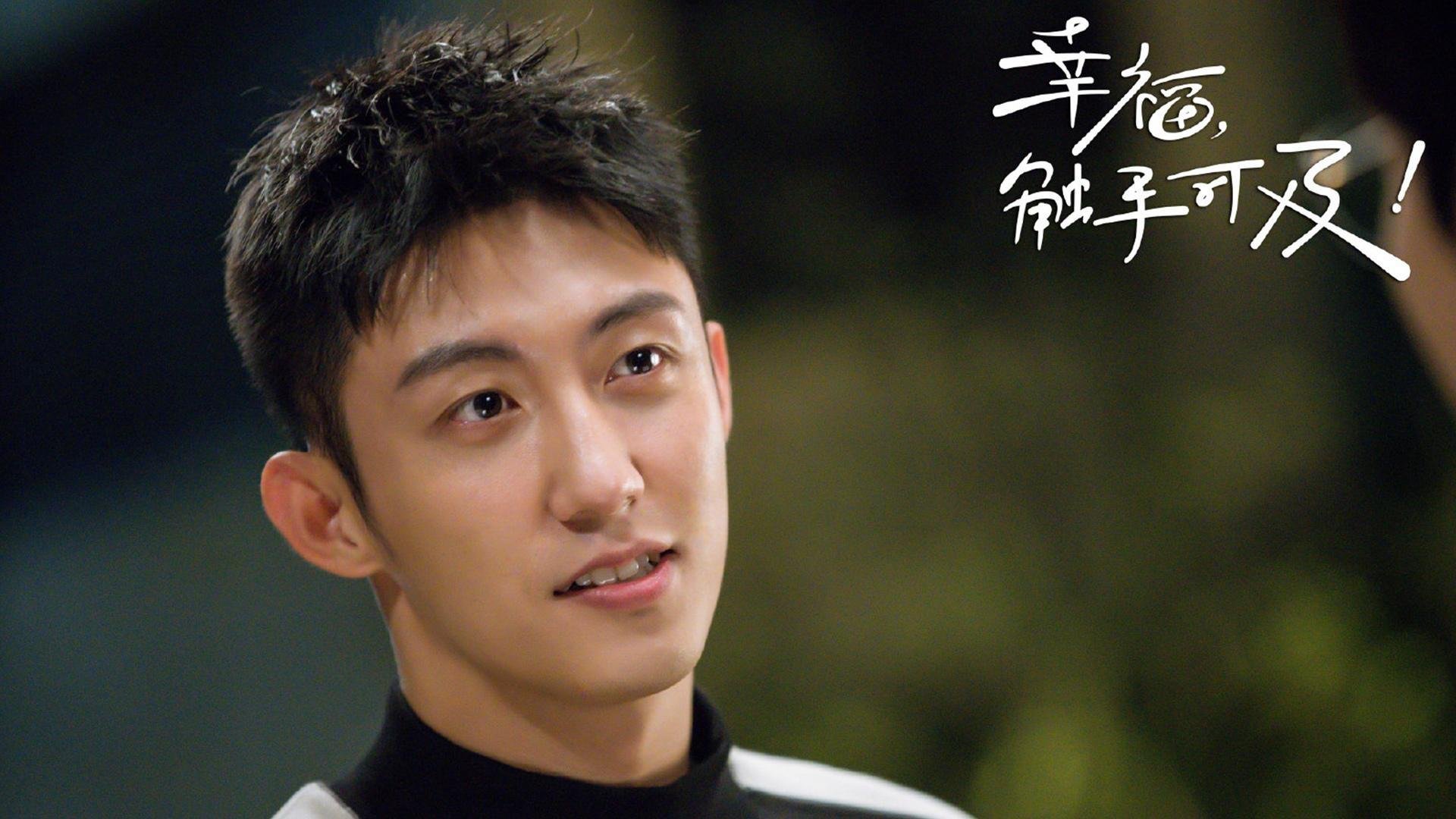 照明灯一闪一闪的是怎么回事（照明灯闪烁怎么回事）